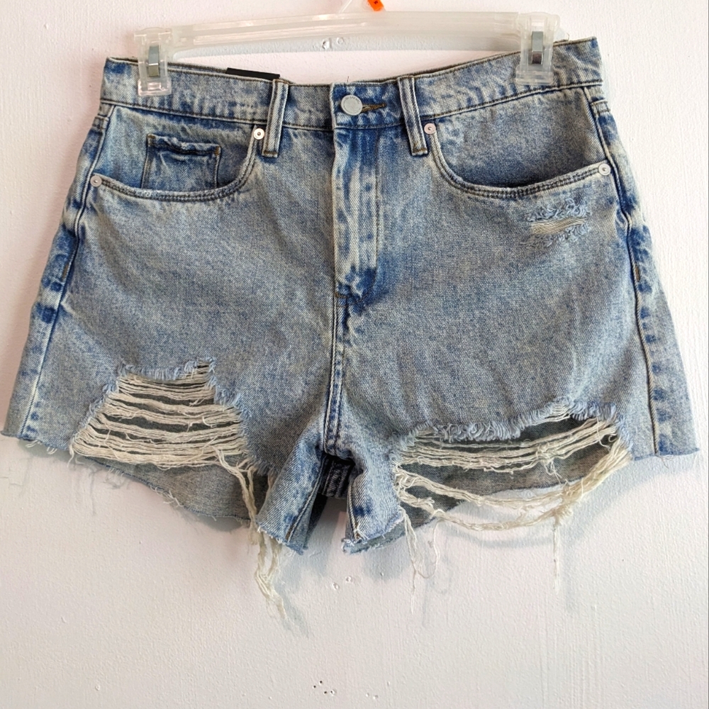 Blank NYC The Barrow vintage high rise short